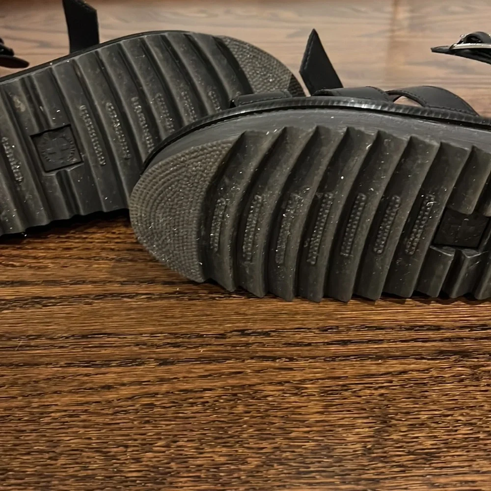 Dr Martens Blaire stewpot sandal in black 6 - Picture 13 of 16